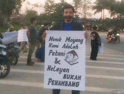 Aksi Diam WALHI Sultra Desak Hakim PN Unaaha Tegakkan Keadilan Lingkungan untuk Morosi